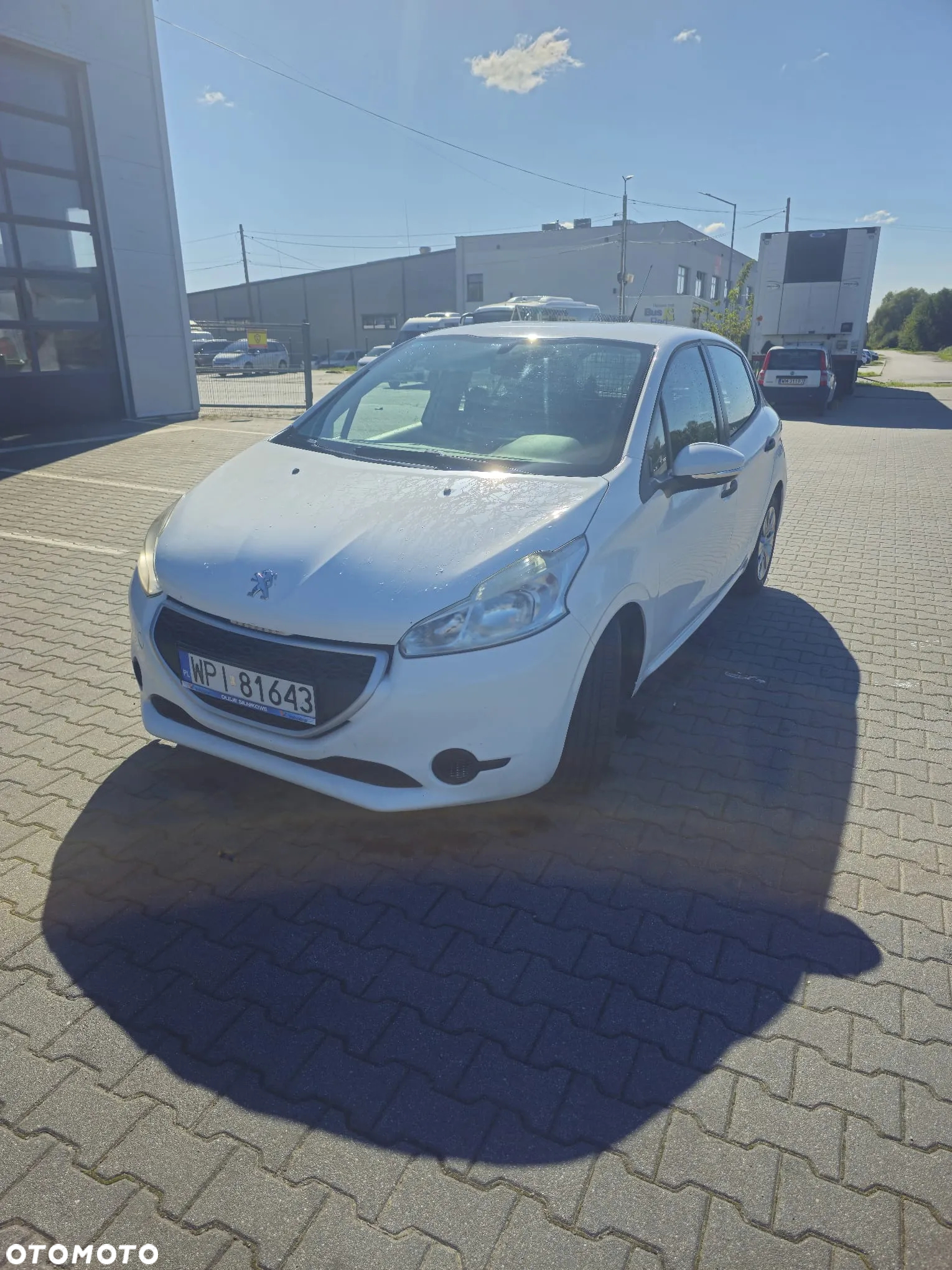 Peugeot 208 - 2