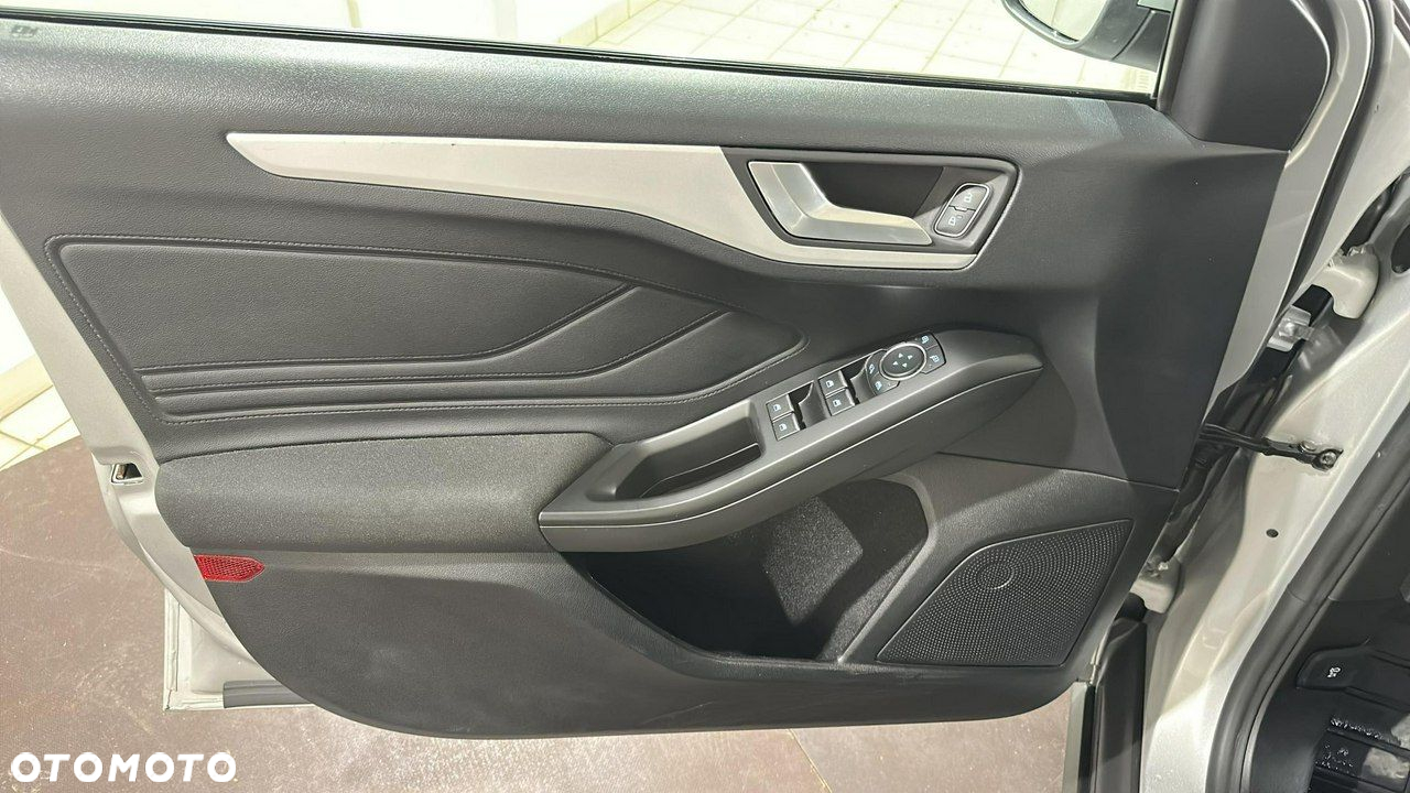 Ford Focus - 14