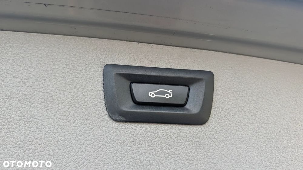 BMW Seria 3 316d Modern Line - 14