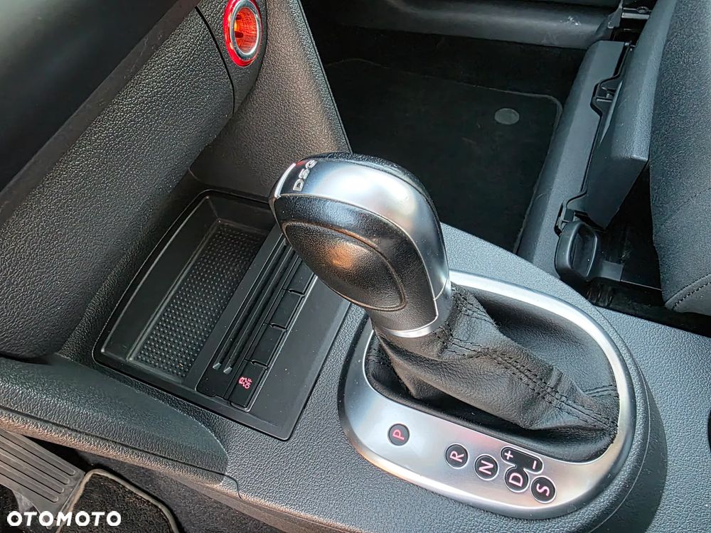 Volkswagen Touran - 13