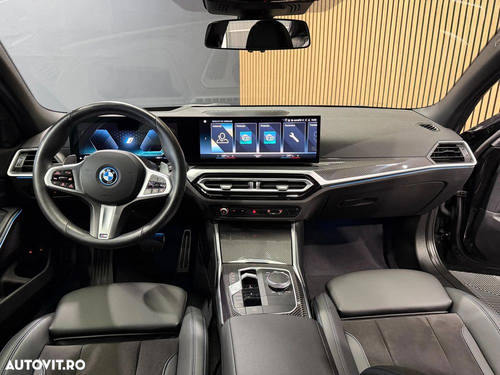 BMW Seria 3 330e xDrive Aut. - 21