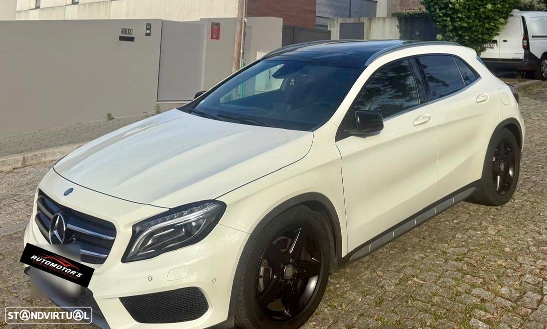 Mercedes-Benz GLA 220 CDi AMG Line 4-Matic - 2