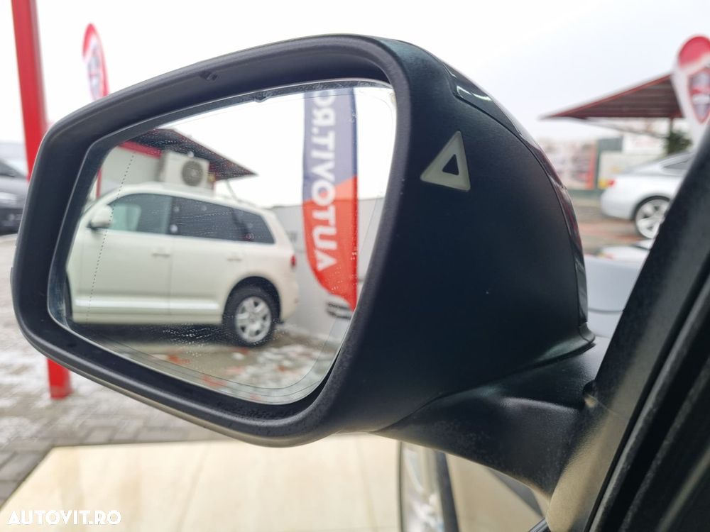 BMW Seria 3 320d GT Aut. - 15