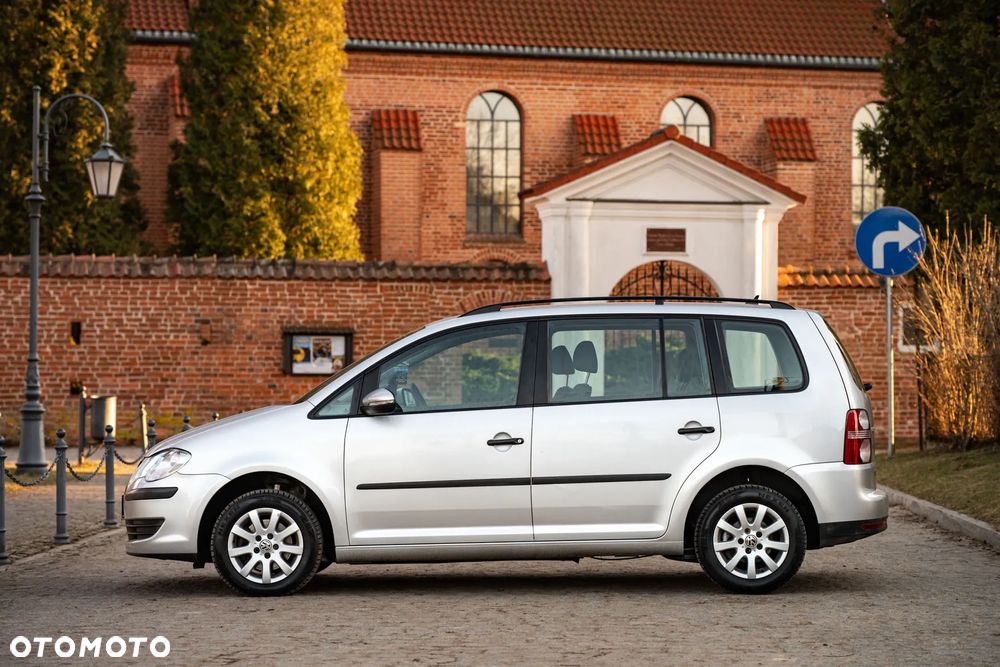 Volkswagen Touran 1.9 TDI DPF Conceptline - 7