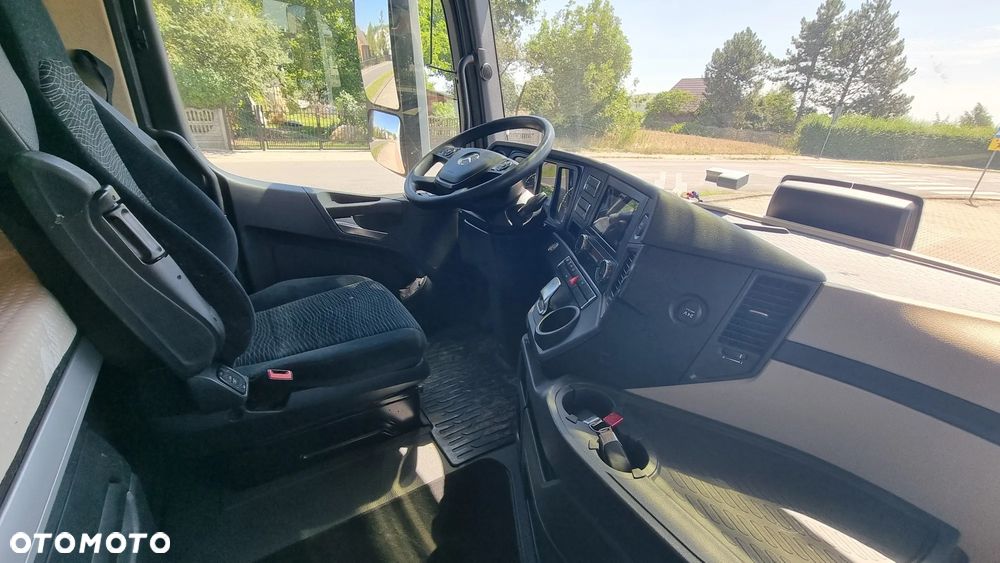 Mercedes-Benz Actros 1851 - 16