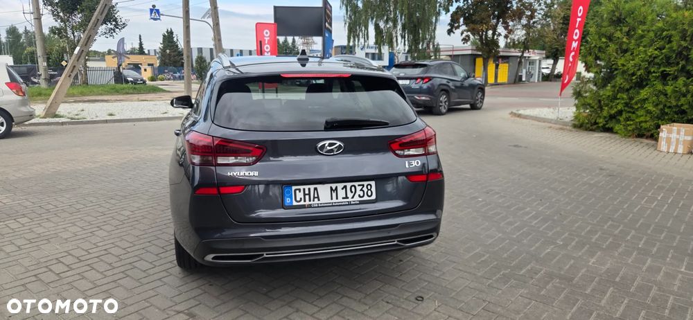 Hyundai i30 1.5 T-GDI 48V-Hybrid EDITION 30 - 10