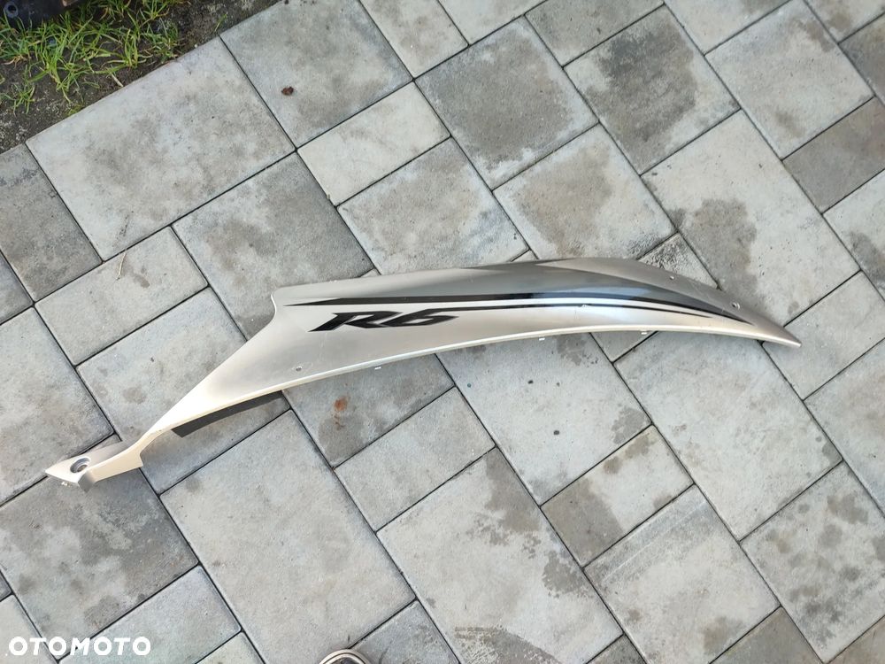 Owiewka, osłona prawa, bok, boczek prawy Yamaha R6 RJ11 - 1