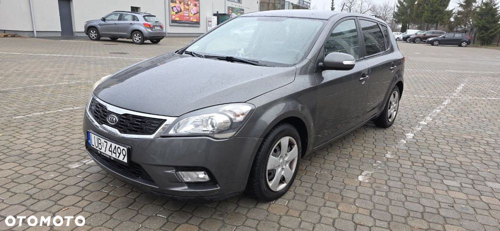Kia Ceed 1.6 Crdi Optimum - 1