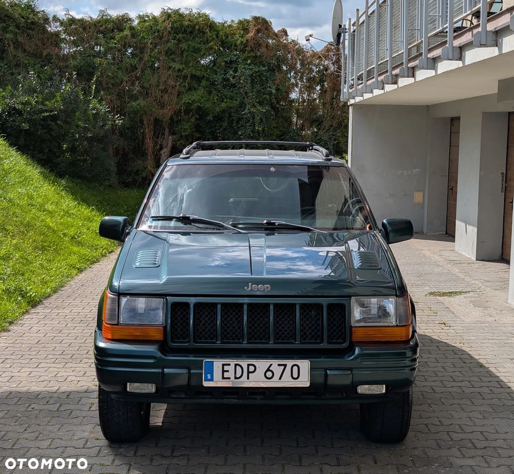 Jeep Grand Cherokee - 4