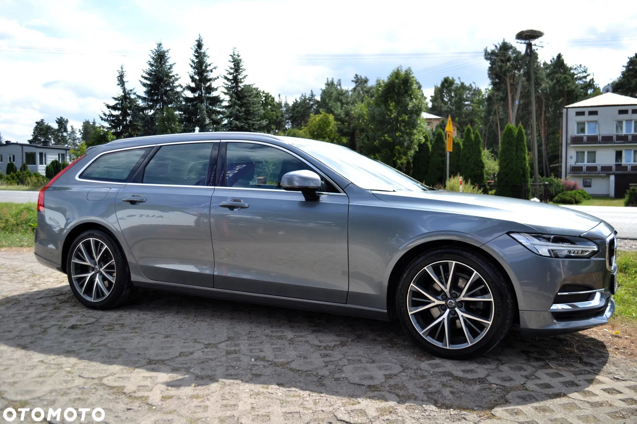 Volvo V90 D4 Geartronic Momentum - 1
