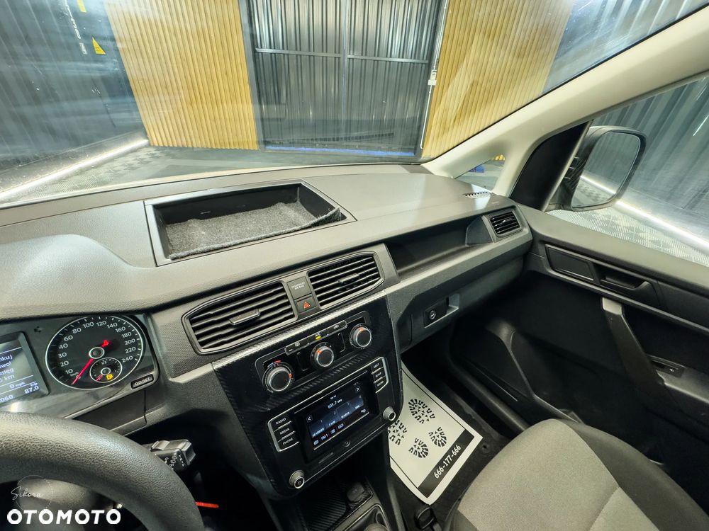 Volkswagen CADDY - 28