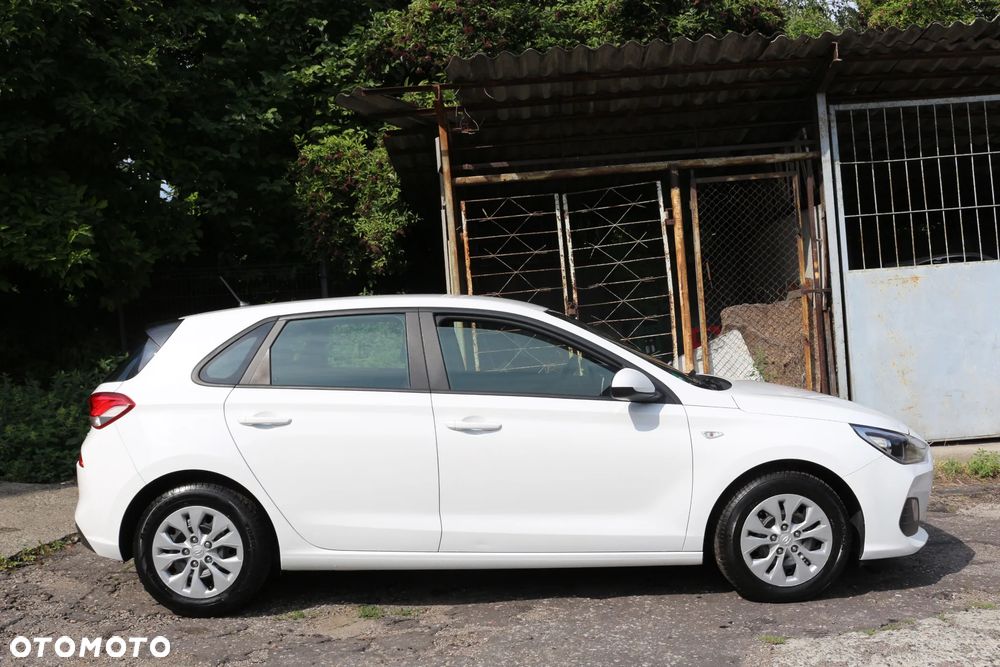 Hyundai i30 blue 1.4 Style - 7
