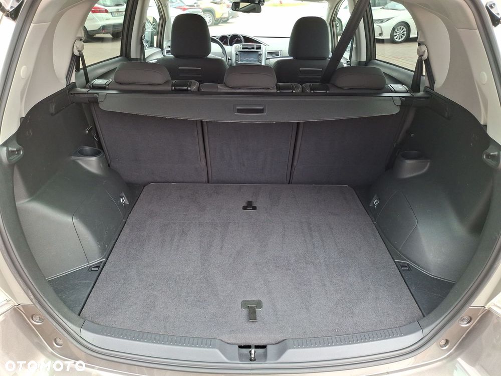 Toyota Verso 1.8 Premium EU6 - 12