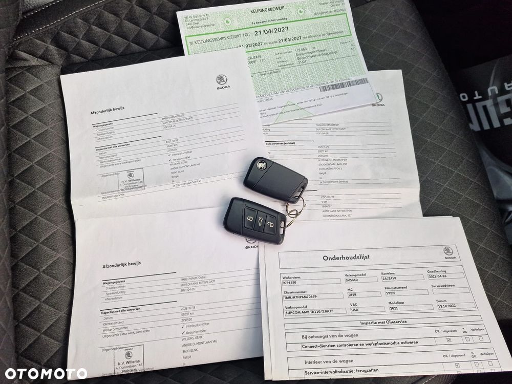 Skoda Superb 2.0 TDI Style DSG7 - 38
