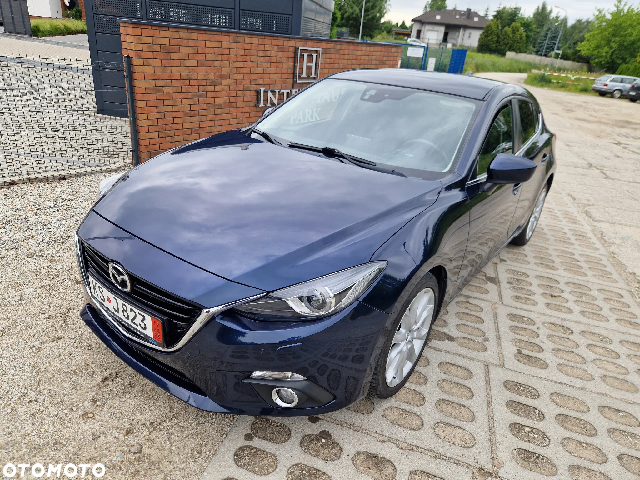 Mazda 3 e-SKYACTIV-G 150 M HYBRID EXCLUSIVE-LINE - 3