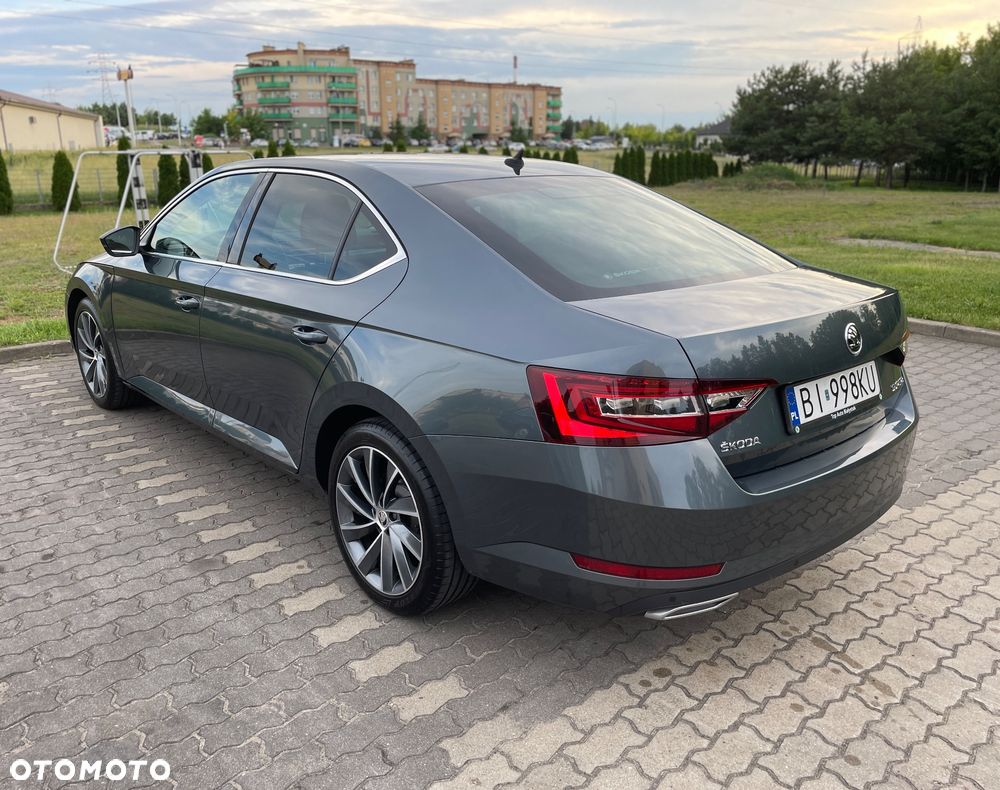 Skoda Superb 1.8 TSI Style DSG - 9