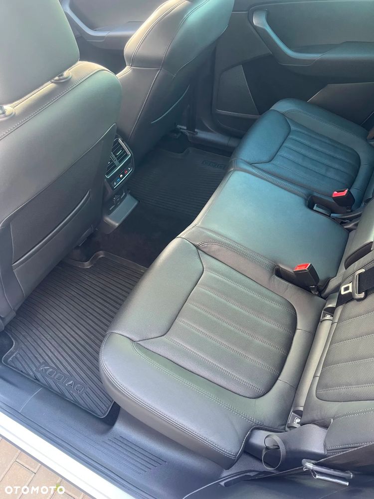 Skoda Kodiaq 2.0 TSI 4x4 L&K DSG - 17