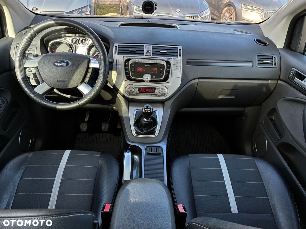 Ford Kuga 2.0 TDCi 4WD Trend - 11