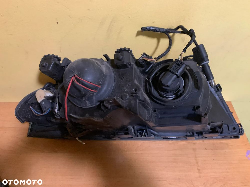 BMW E46 LAMPA PRAWA LEWA PRZEDNIA 0301089206 - 8