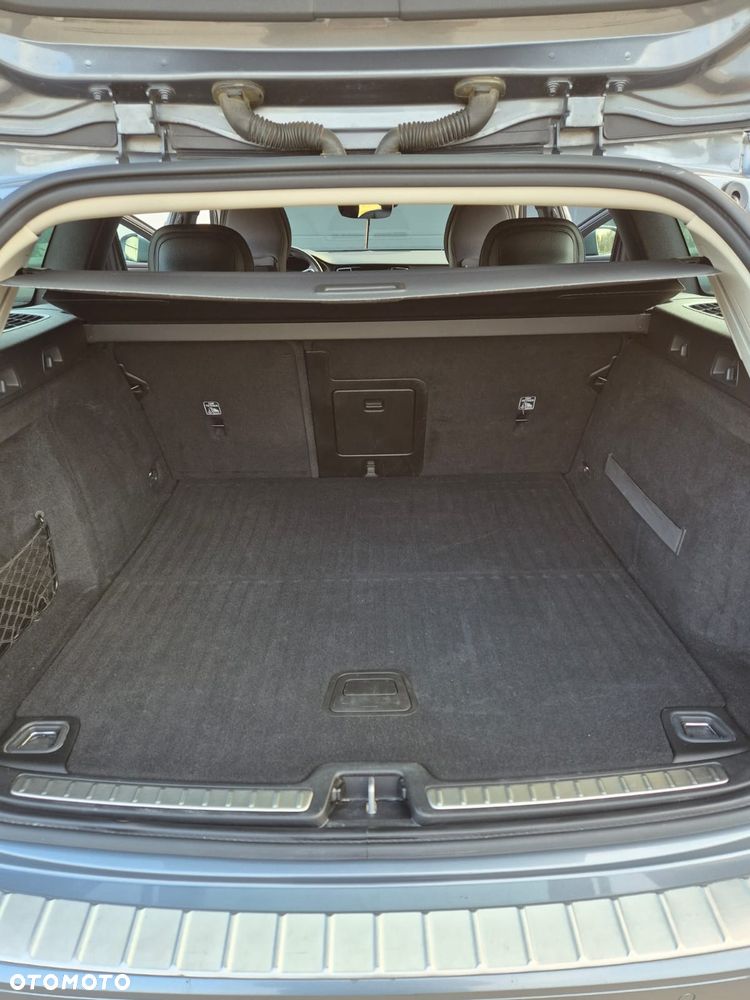 Volvo V60 Cross Country D4 AWD - 24