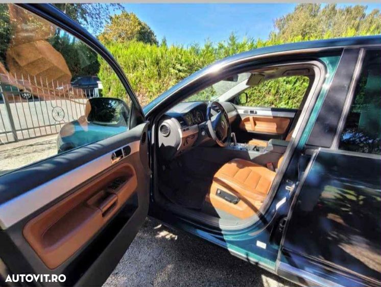 Volkswagen Touareg 3.2 V6 Automatik - 19