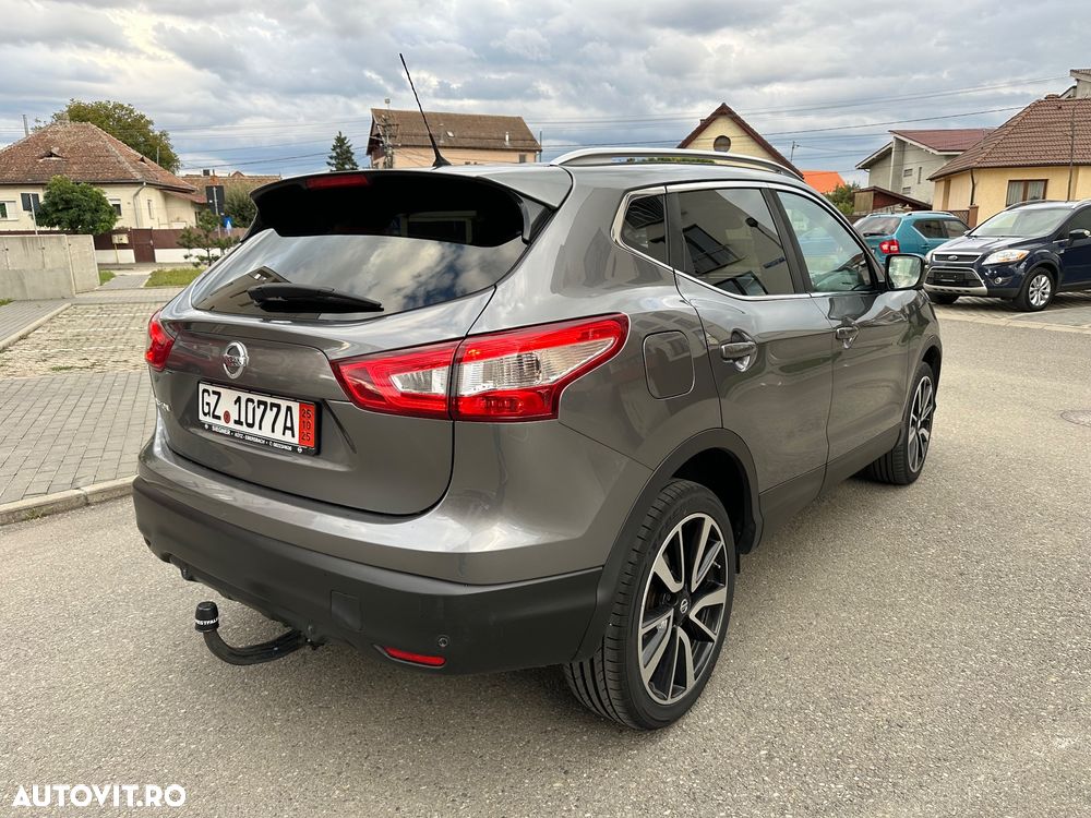 Nissan Qashqai 1.6L dCi Start/Stop 4X4-i Tekna - 3
