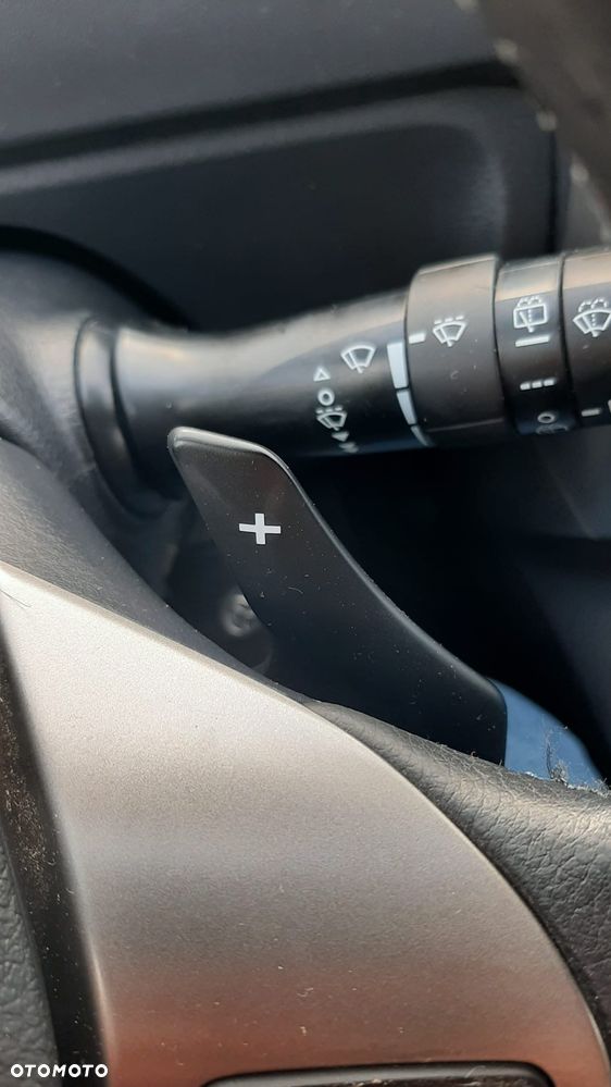 Toyota Verso 1.8 Multidrive Edition - 24