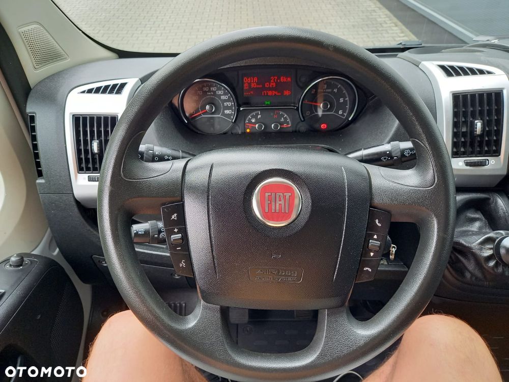 Fiat Ducato 2.3 - 12