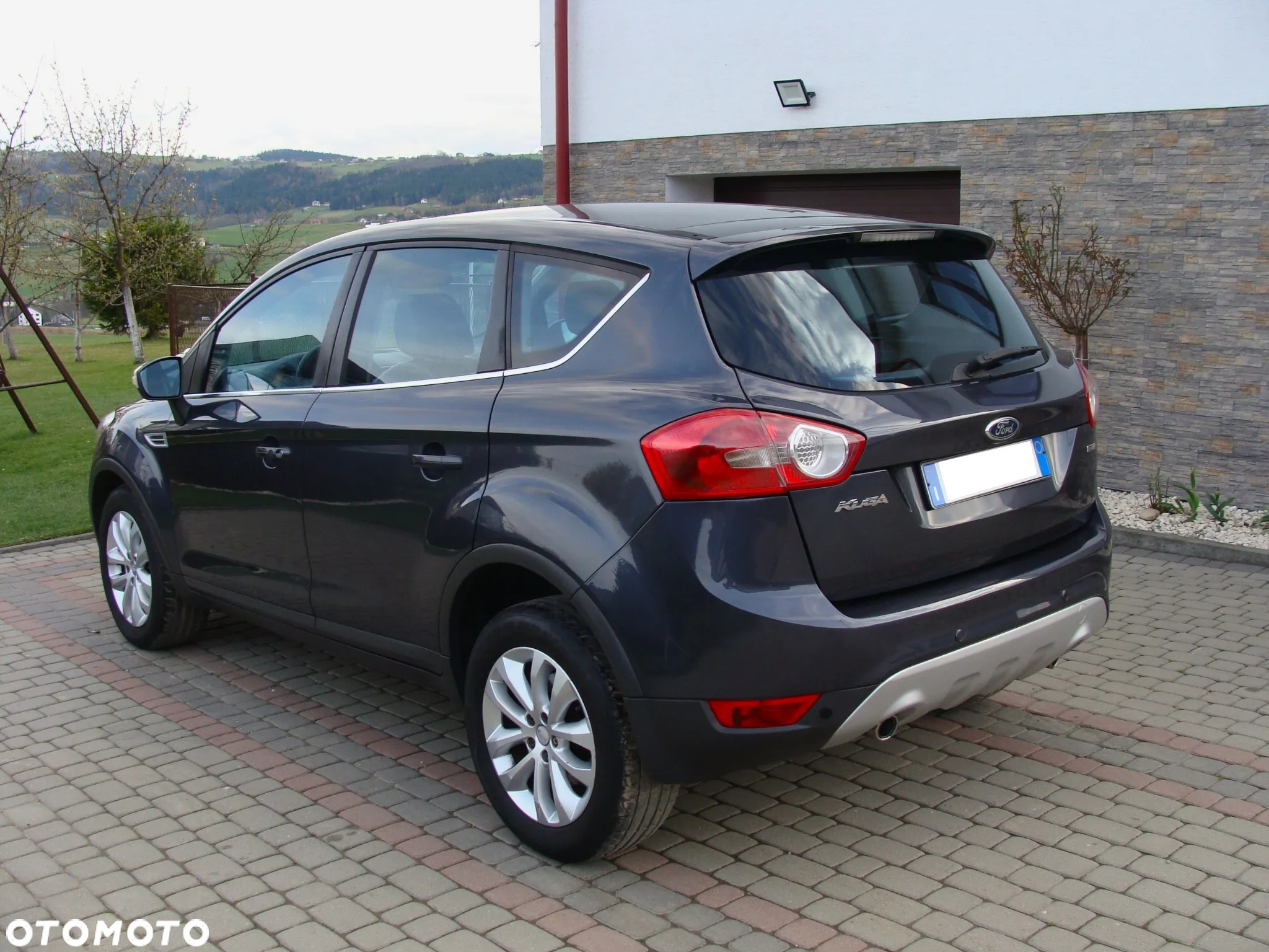 Ford Kuga 2.0 TDCi 4x4 Titanium - 13