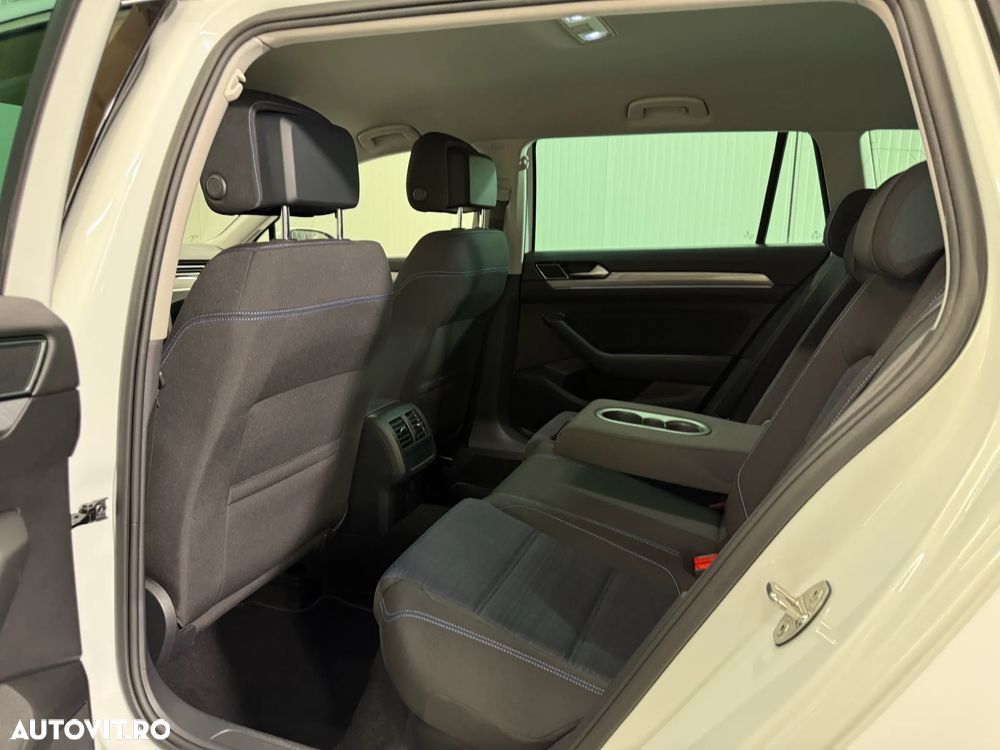 Volkswagen Passat Variant 1.4 TSI Plug-In-Hybrid DSG GTE - 11