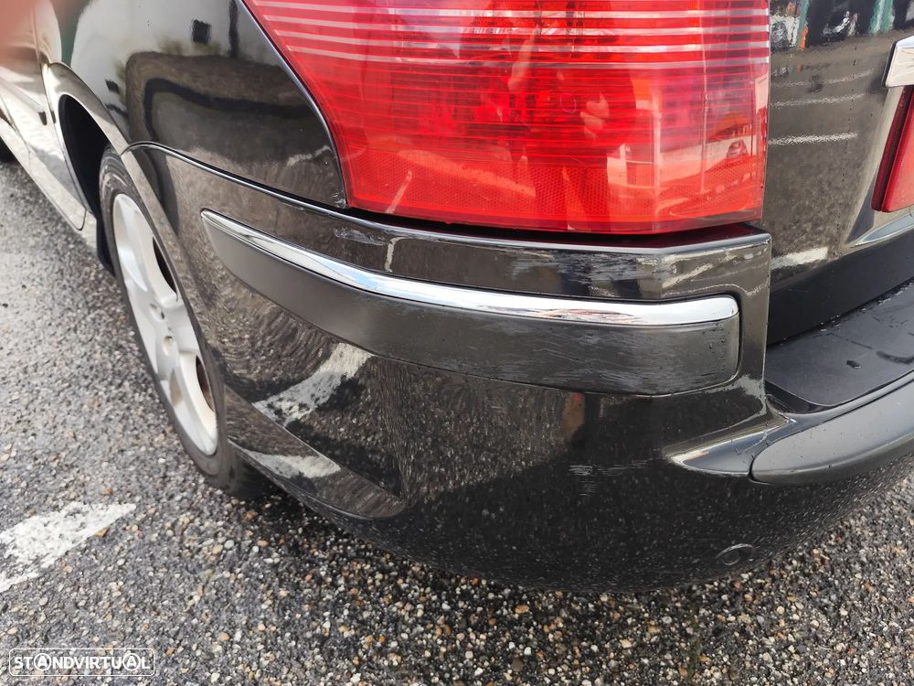 Peugeot 407 SW 2.0 HDi SE Navteq - 15