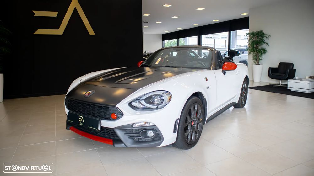 Abarth 124 Spider - 1
