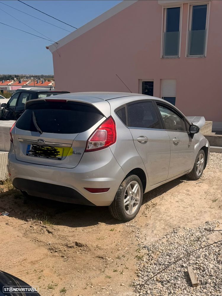 Ford Fiesta 1.5 TDCi Titanium - 2
