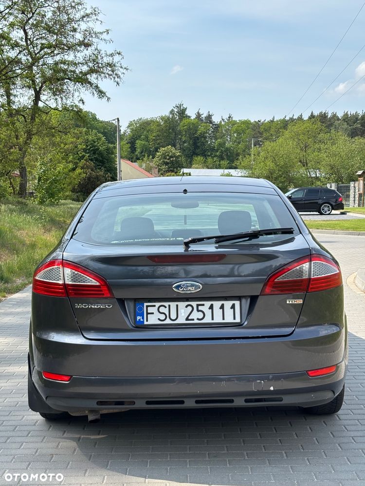 Ford Mondeo - 11