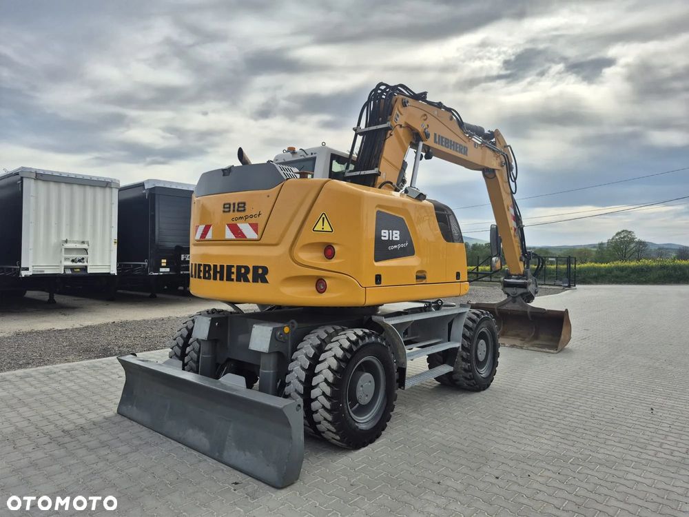 Liebherr / LIEBHERR 918 / COMPACT - 37