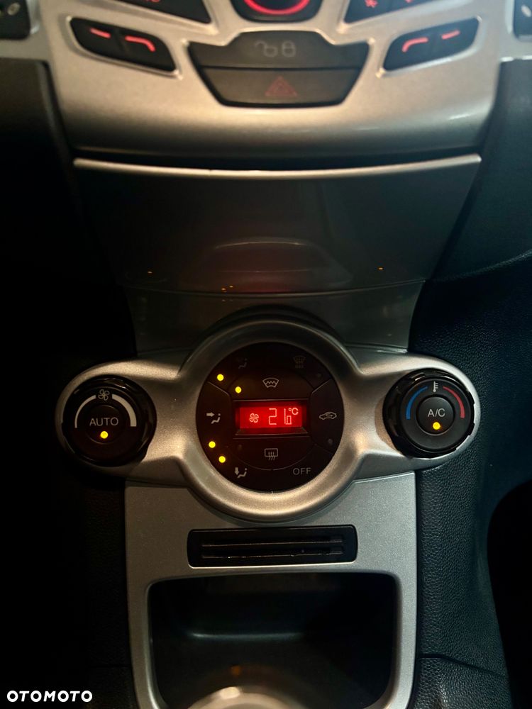 Ford Fiesta - 20
