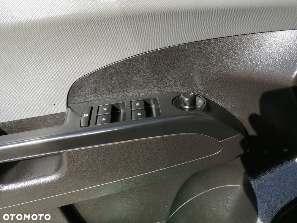 Chevrolet Aveo 1.4 LT+ - 18