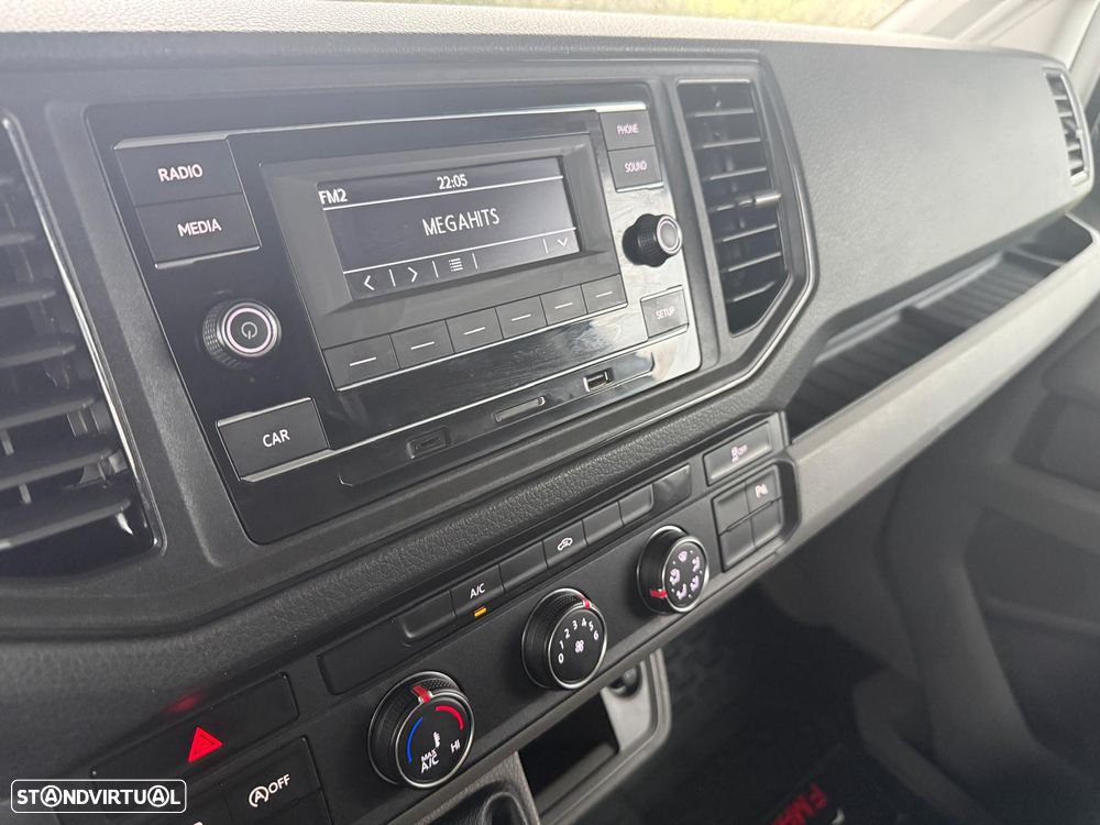 VW Crafter 35 2.0 TDI LH3 180 CV C/FRIO - 18