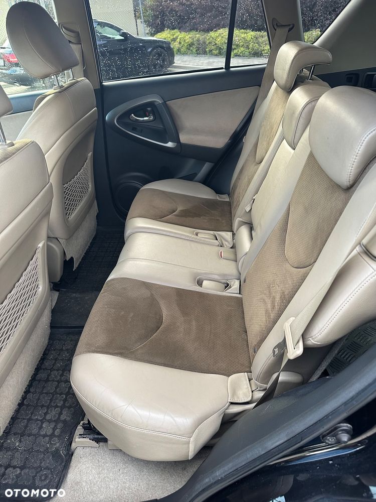 Toyota RAV4 2.0 VVT-i Premium MS - 12