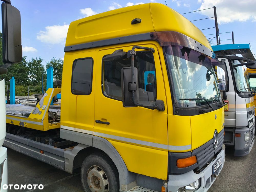 Kabina Mercedes Atego I - 3