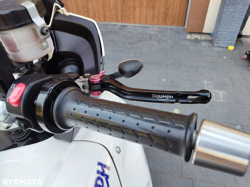Triumph Tiger - 25