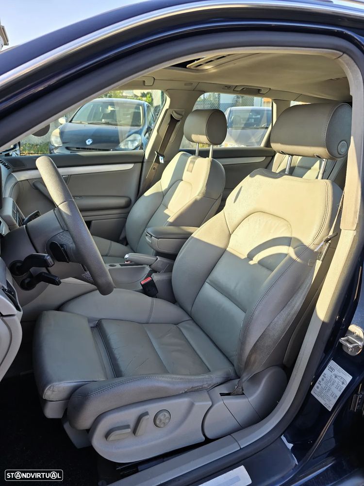 Audi A4 Avant 2.0 TDI S-line Multitronic - 14