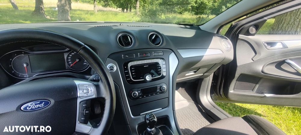 Ford Mondeo 2.0 TDCi Business Class - 3