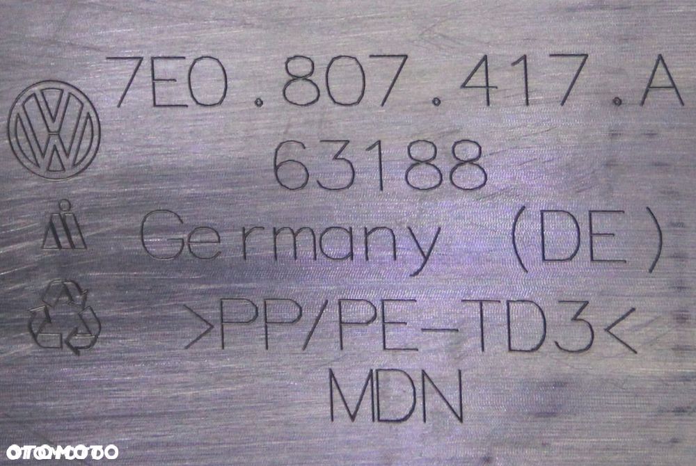 VW T5 LIFT ZDERZAK TYLNY CZARNY MATOWY 7E0807417A - 2