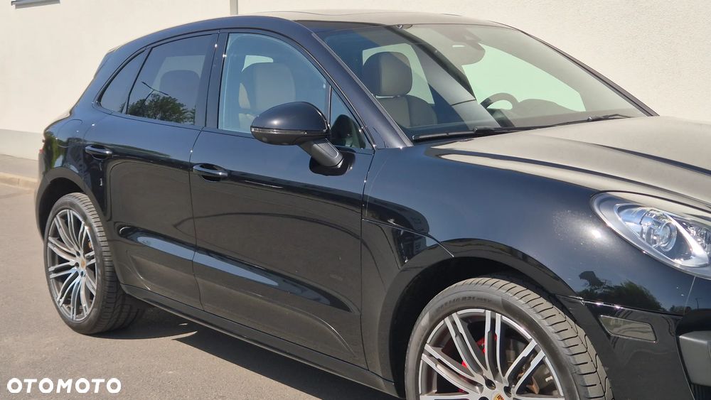 Porsche Macan Turbo PDK - 27