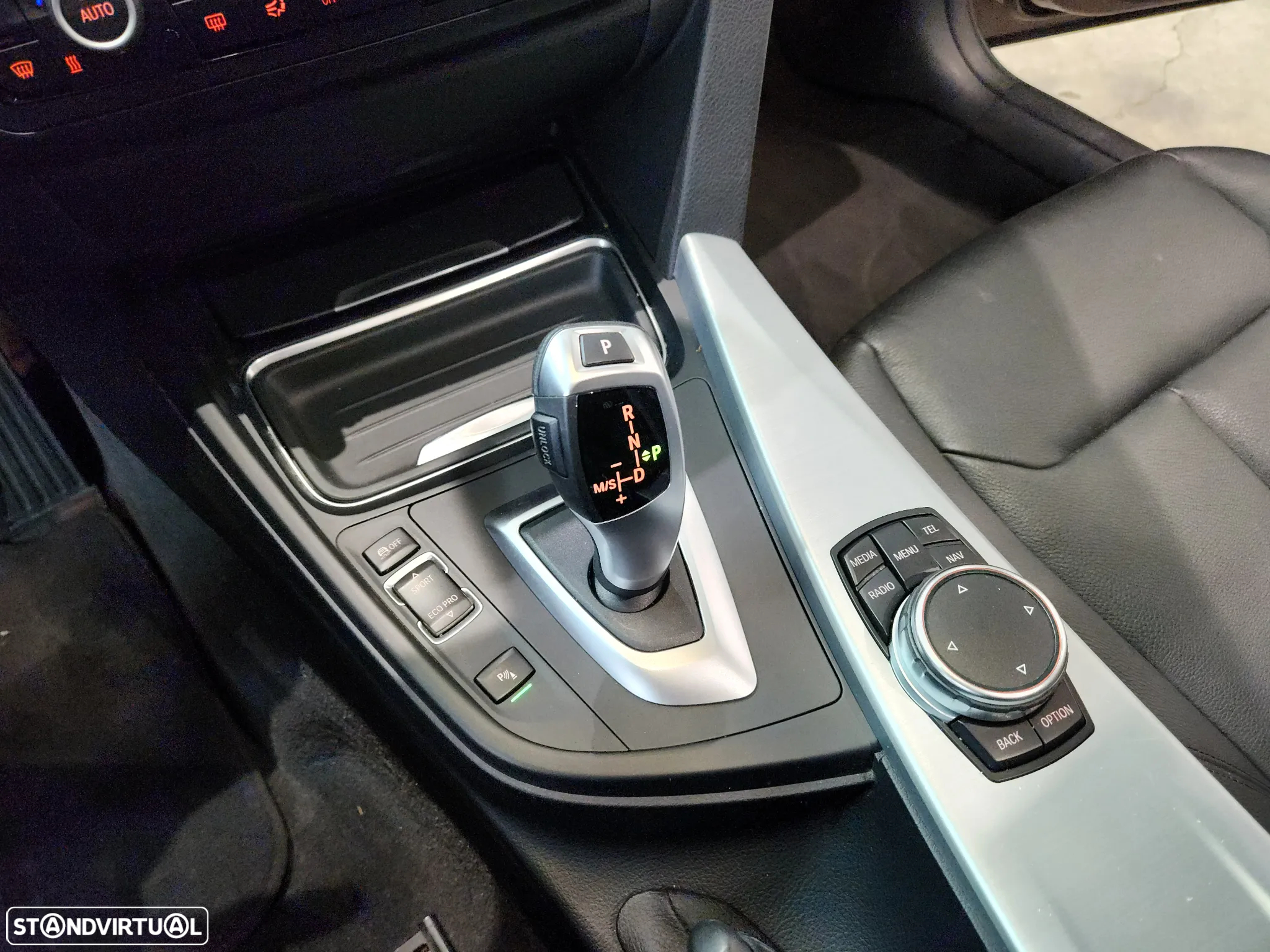 BMW 320 d Touring Aut. - 34