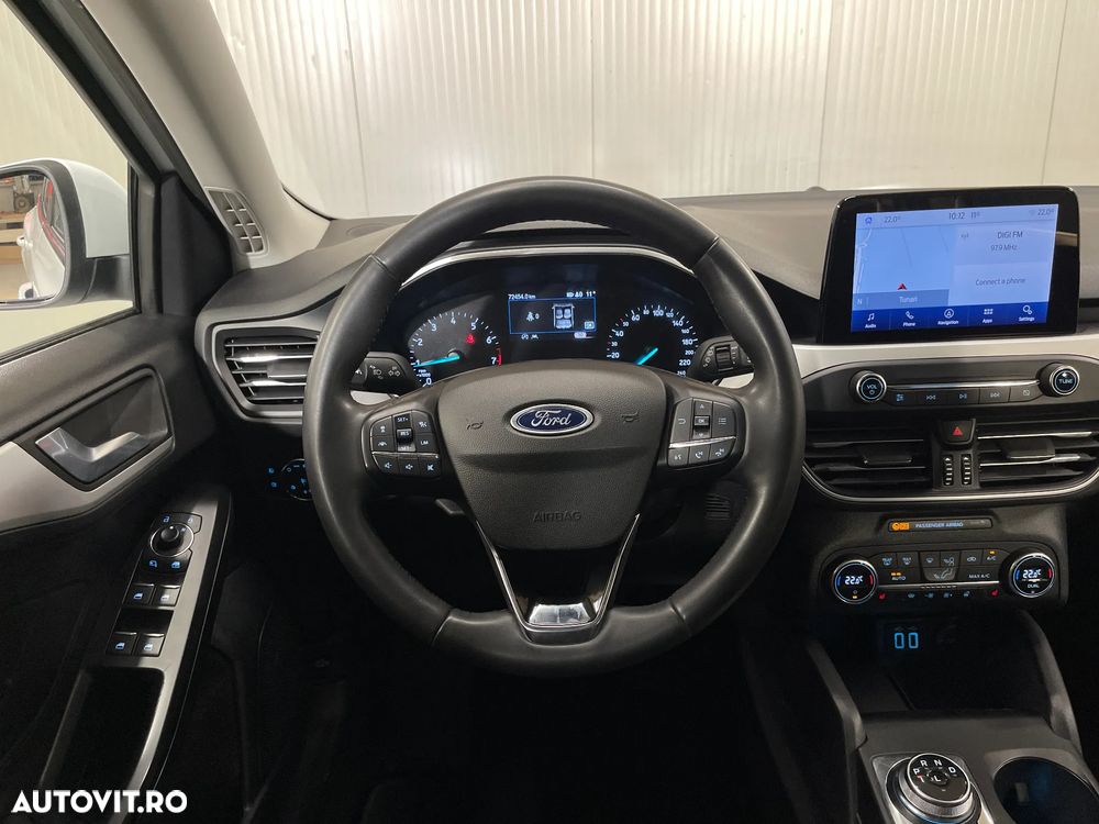 Ford Focus 1.0 EcoBoost Trend Edition - 6