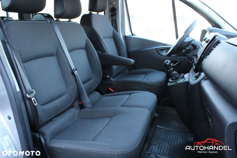 Opel Vivaro - 13