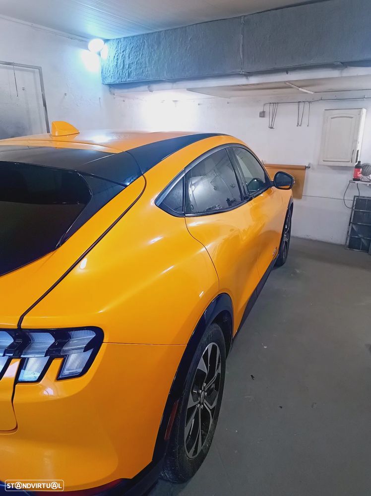 Ford Mustang Mach-E AWD - 7