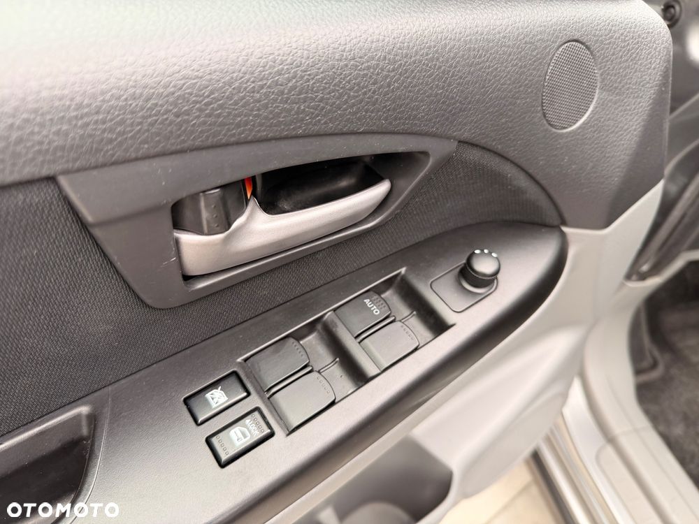 Suzuki SX4 - 9